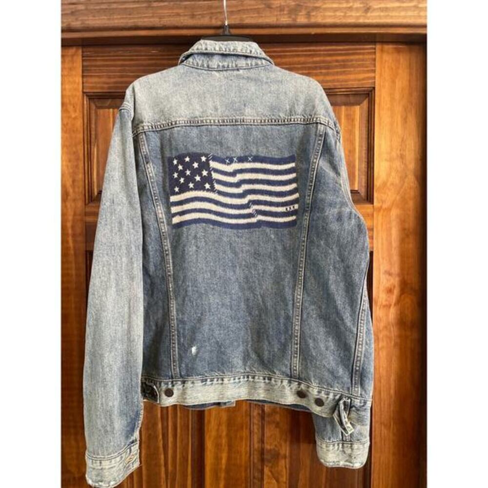 Lucky Brand embroidered American flag, distressed, denim, trucker jacket, medium